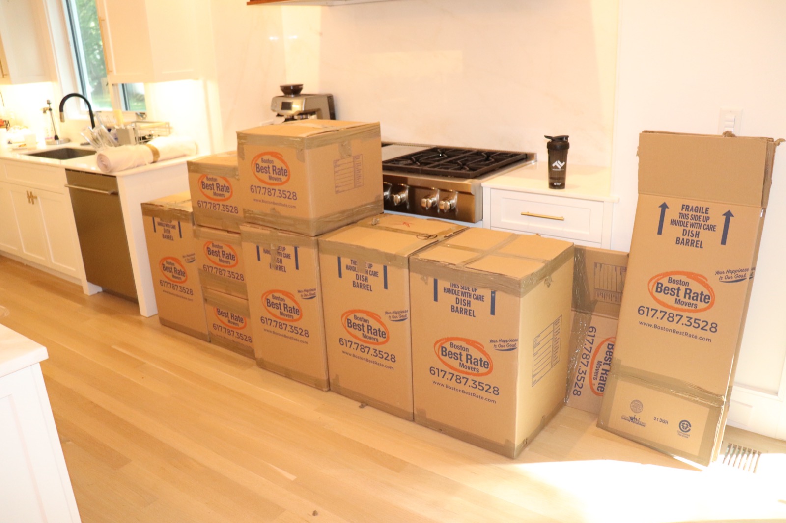 Boston Best Rate Movers handling fragile items